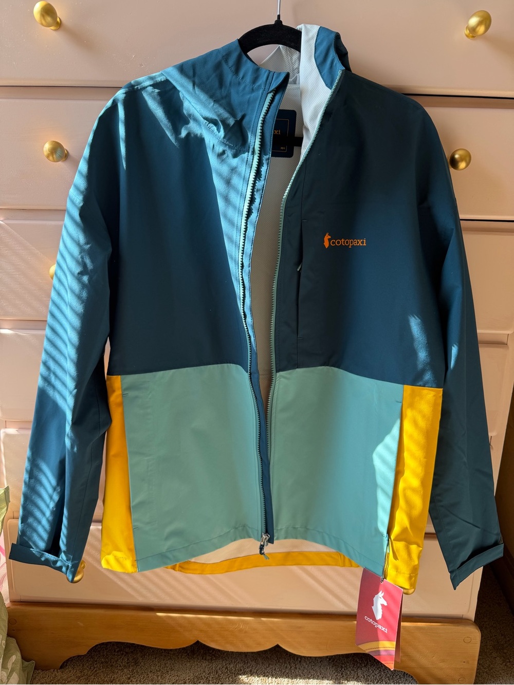 cotopaxi Teal, Light Blue & Yellow Colorblock Men's Raincoat